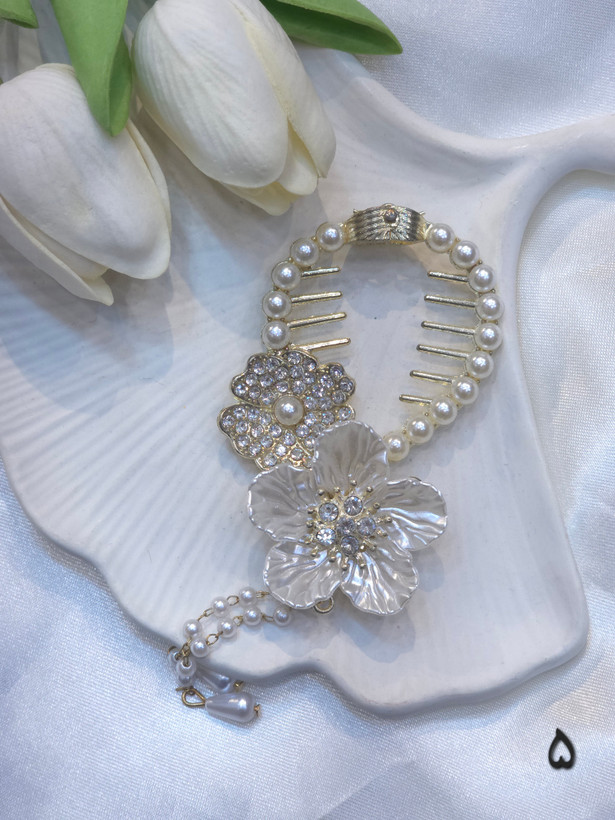ابشاری نگینی گوجه ای